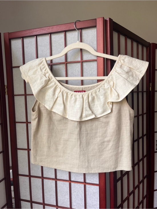 STAUD Tops - Staud Cropped Linen Top